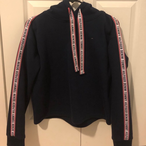 tommy hilfiger dark blue hoodie